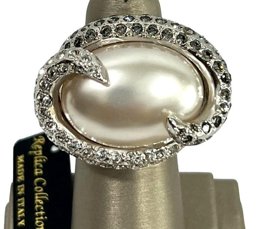 Gorgeous Pearl and Silver Cocktail Ring Embezzeled with Crystals/ Size 7